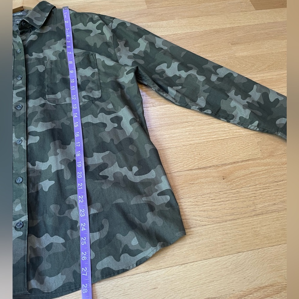 Eddie Bauer Boyfriend Fit Camo Button Down Shirt Size Large - Picture 9 of 9